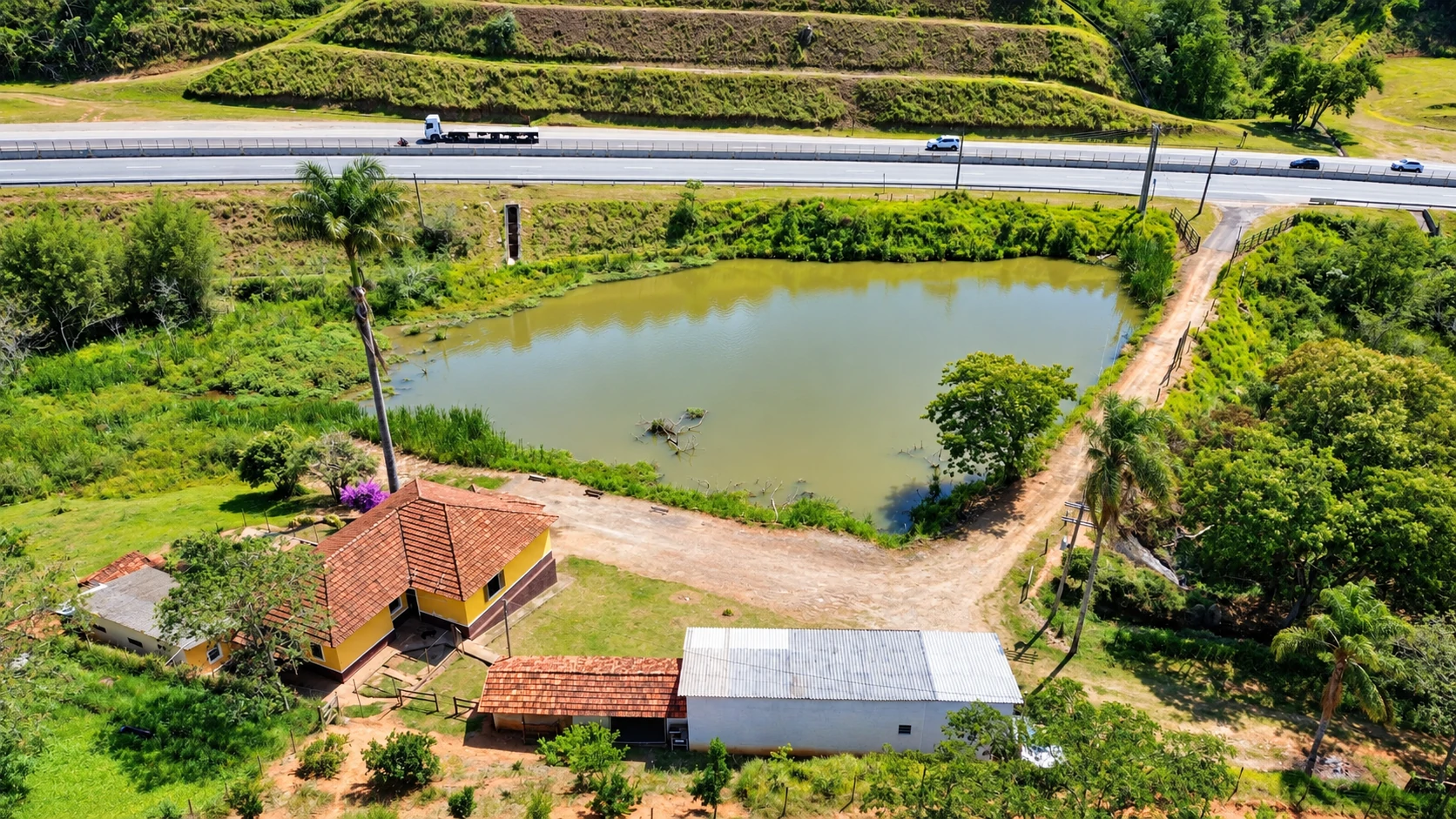 Sítio, 4 quartos, 6 hectares - Foto 13