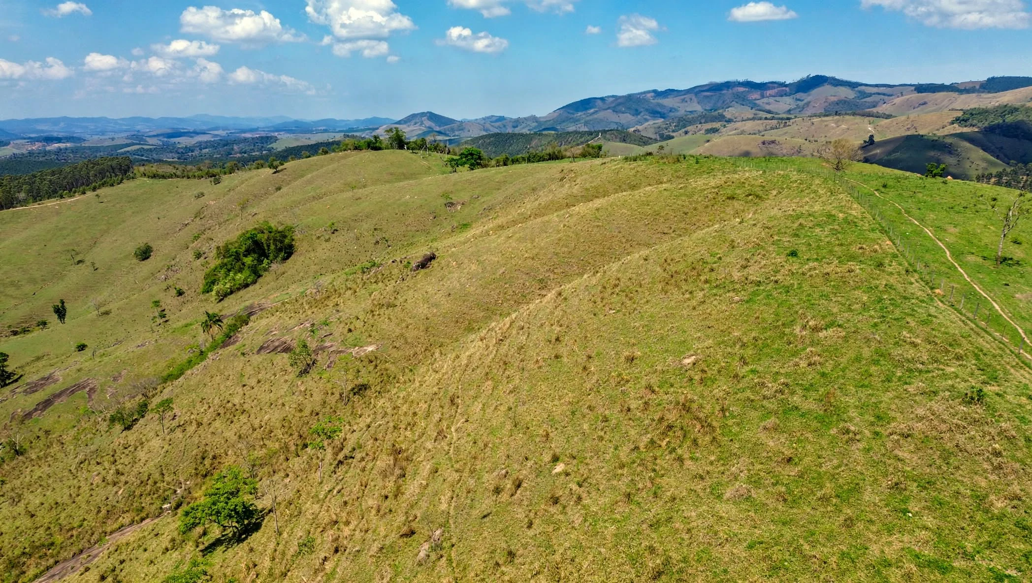 Sítio, 3 quartos, 24 hectares - Foto 7